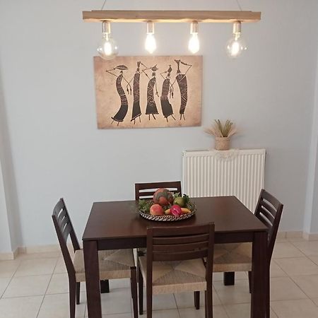 G Apartment In Agia Efimia Buitenkant foto