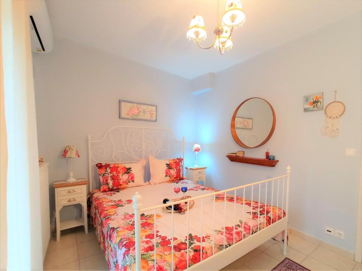 G Apartment In Agia Efimia Buitenkant foto