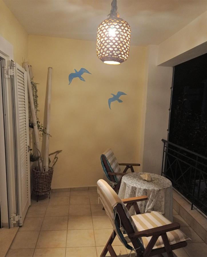 G Apartment In Agia Efimia Buitenkant foto